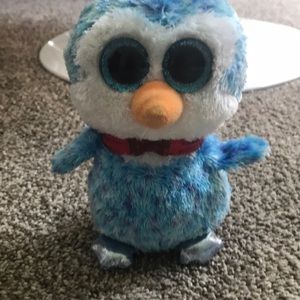 Black and red beanie boo bowtie